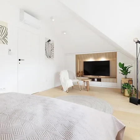 Ucieknij Do Luksusu Wola2 *